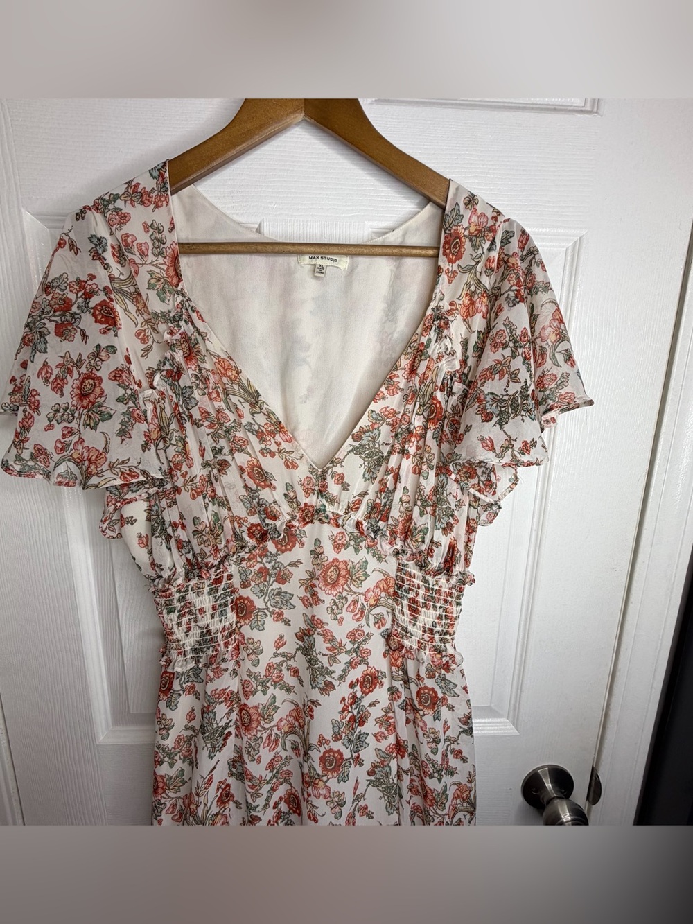 Max Studio Women’s X Large Floral V-Neck Midi Dress Flutter Sleeve Smocked XL - Picture 5 of 15
